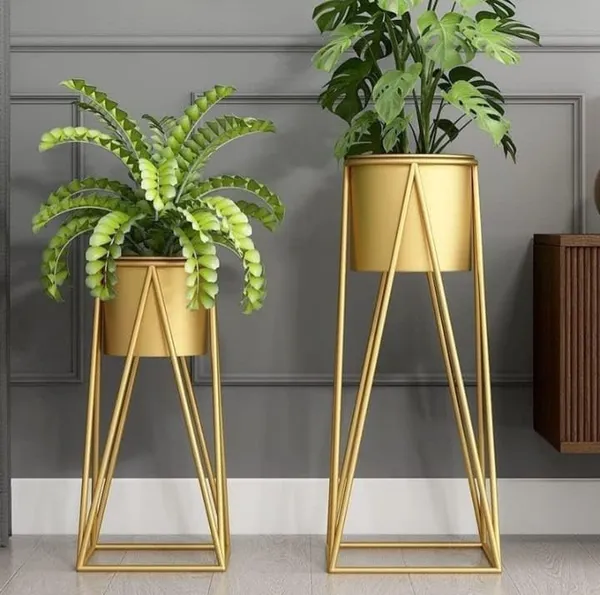 Iron_Flower_Pot_Stand_With_Planter