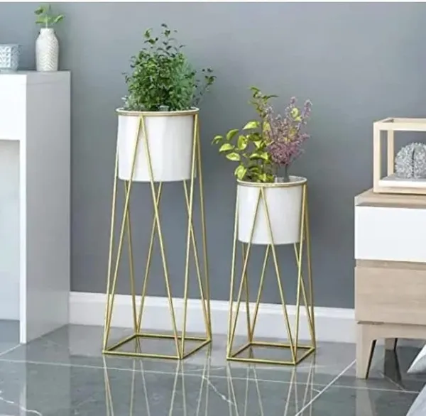 Iron_Flower_Pot_Stand_With_Planter