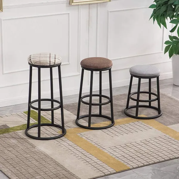 Upholstered_Counter_Stool_With_Footrest