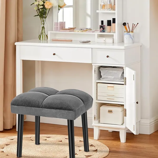 Velvet_Ottoman_Stool_With_Wooden_Legs