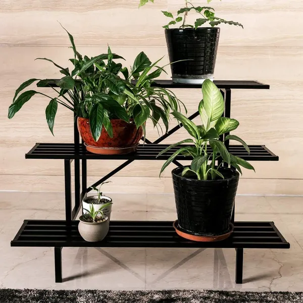 Metal_Plant_Stand_Br_3_Tier