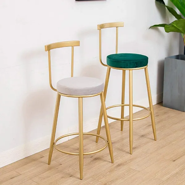 Bar_Stool_With_Footrest