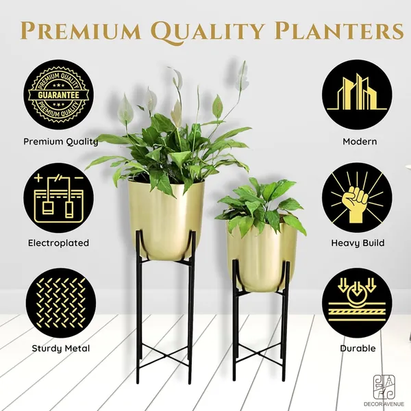 Metal_Planter_With_Stand