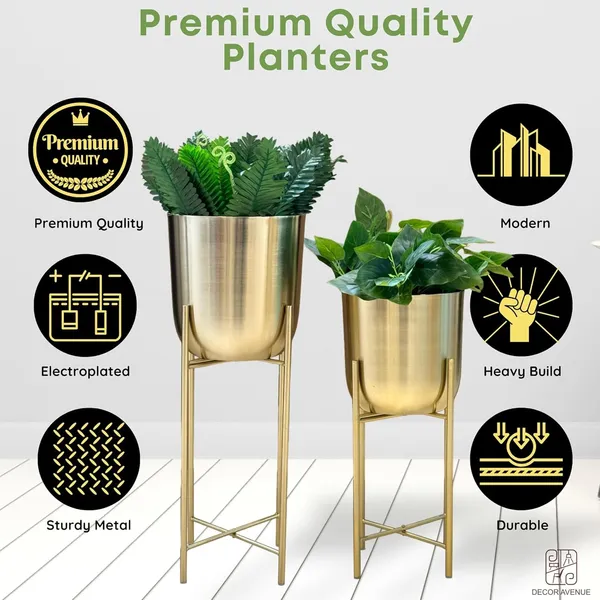 Metal_Planter_With_Stand