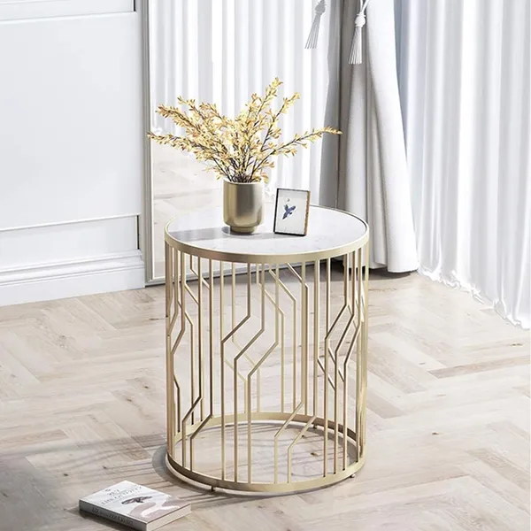 Round_Marble_Top_End_Table_With_Metal_Base