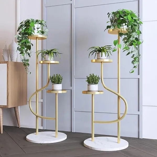 Metal_Plant_Stand