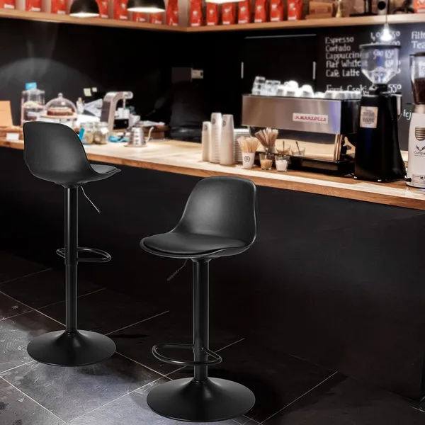 Bar_Stool_With_Footrest_And_Back