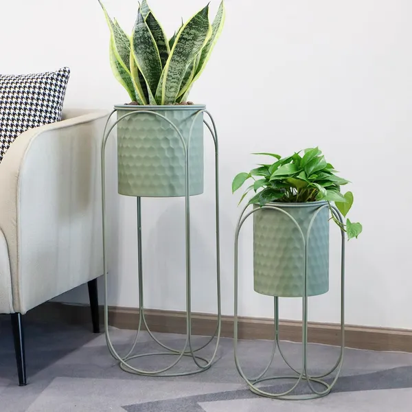 Indoor_Outdoor_Planter_With_Stand