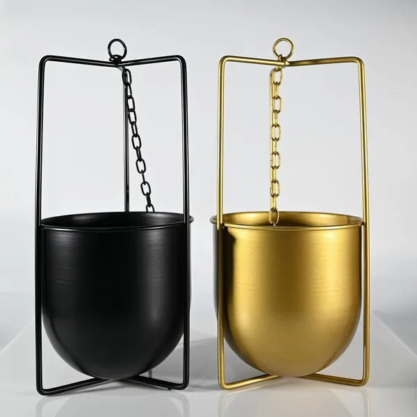 Metal_Bolo_Hanging_Planter