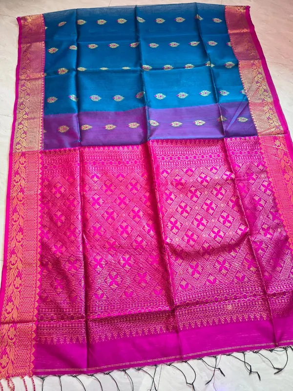 pure_handwork_muslin_saree