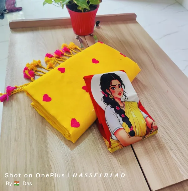Love_Embroidery_Saree_with_digital_print_with_blouse