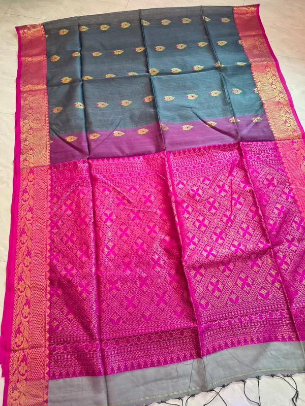 pure_handwork_muslin_saree