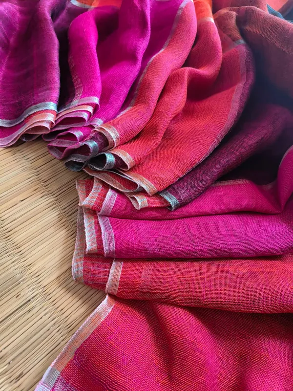 Colouring_Check_linen_Saree