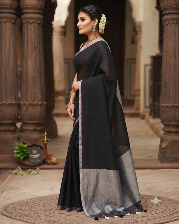 Linen_Jharna_Work_Saree_With_Blouse_Piece