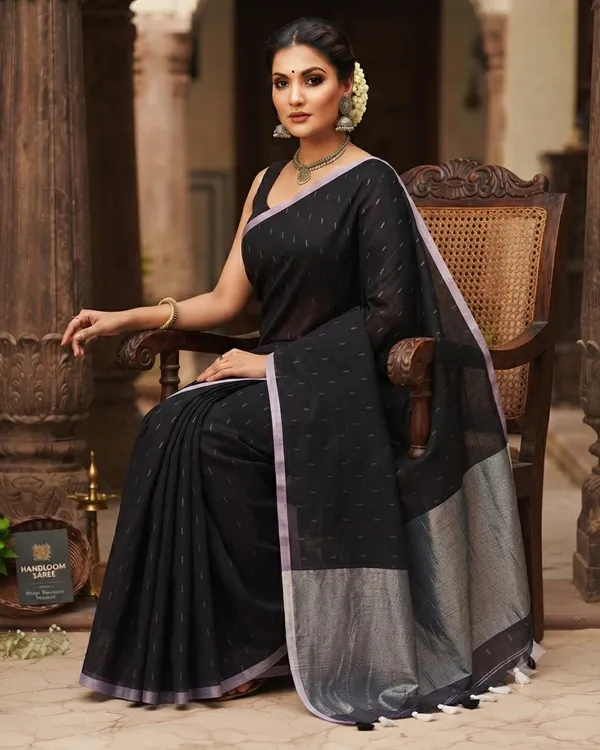 Linen_Jharna_Work_Saree_With_Blouse_Piece