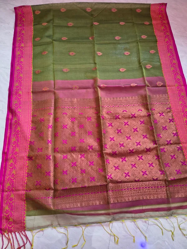 pure_handwork_muslin_saree