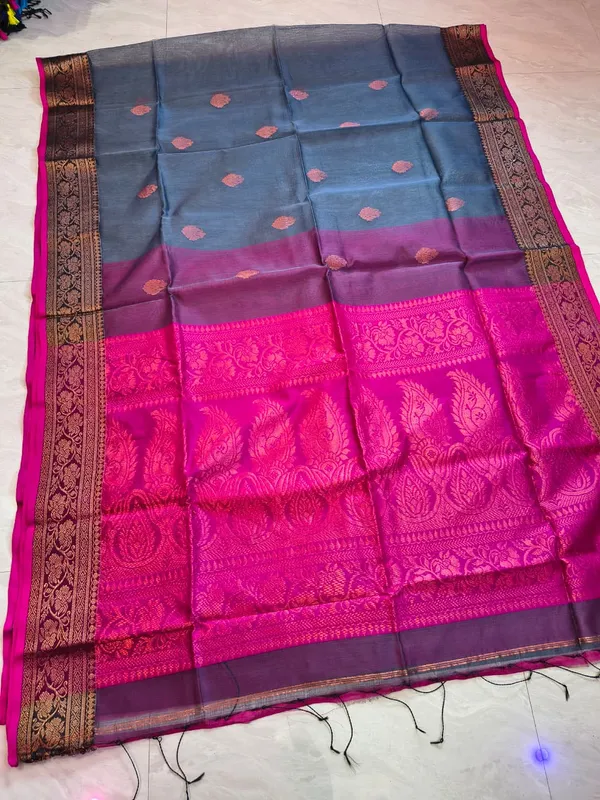 pure_handwork_muslin_saree