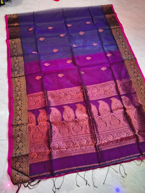 pure_handwork_muslin_saree