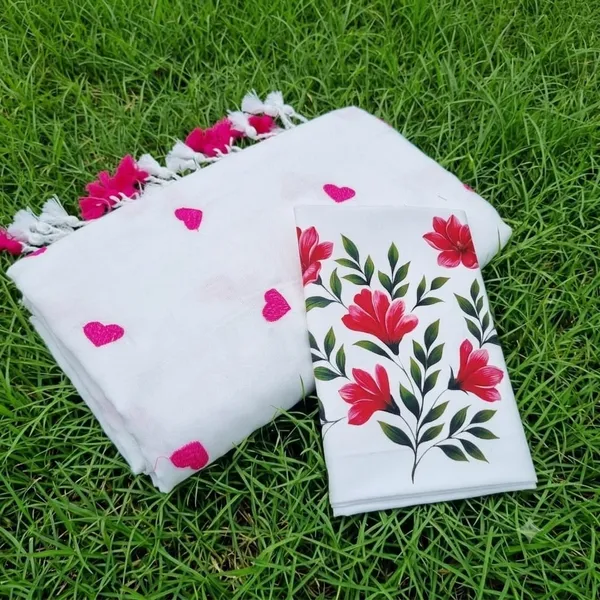 Love_Embroidery_Saree_with_digital_print_with_blouse