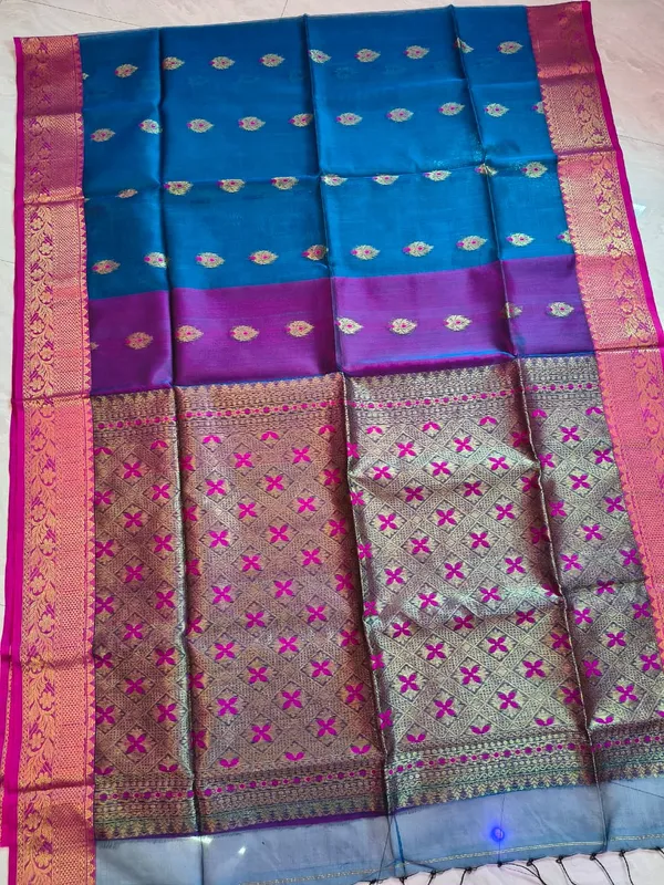pure_handwork_muslin_saree