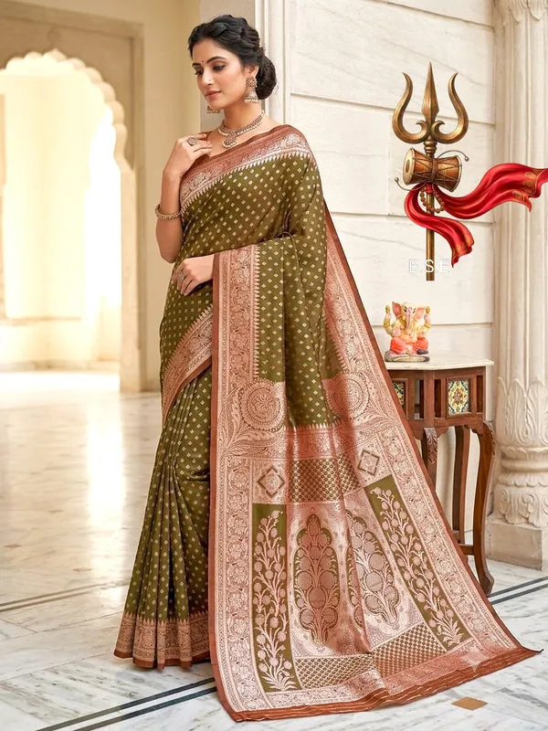 GLOSSY_SIDE_IKKAT_WORK_THE_VERY_TRADITIONAL_BUTTA