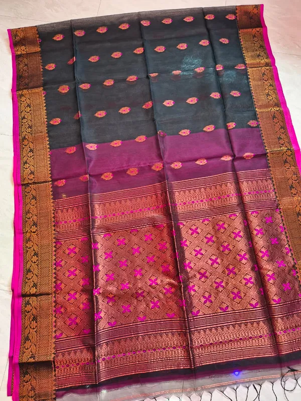 pure_handwork_muslin_saree