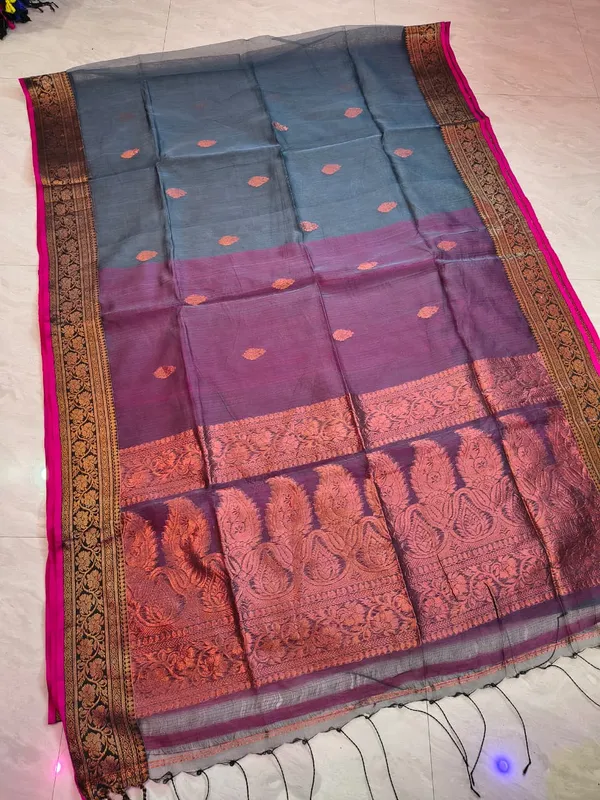 pure_handwork_muslin_saree