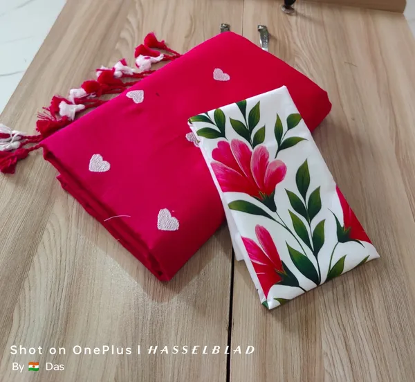 Love_Embroidery_Saree_with_digital_print_with_blouse