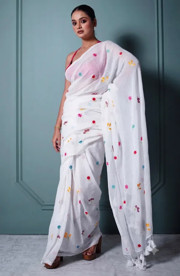 Khadi_Gini_Saree_With_Blouse_Piece