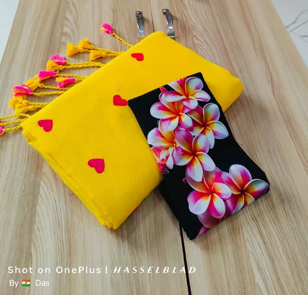 Love_Embroidery_Saree_with_digital_print_with_blouse