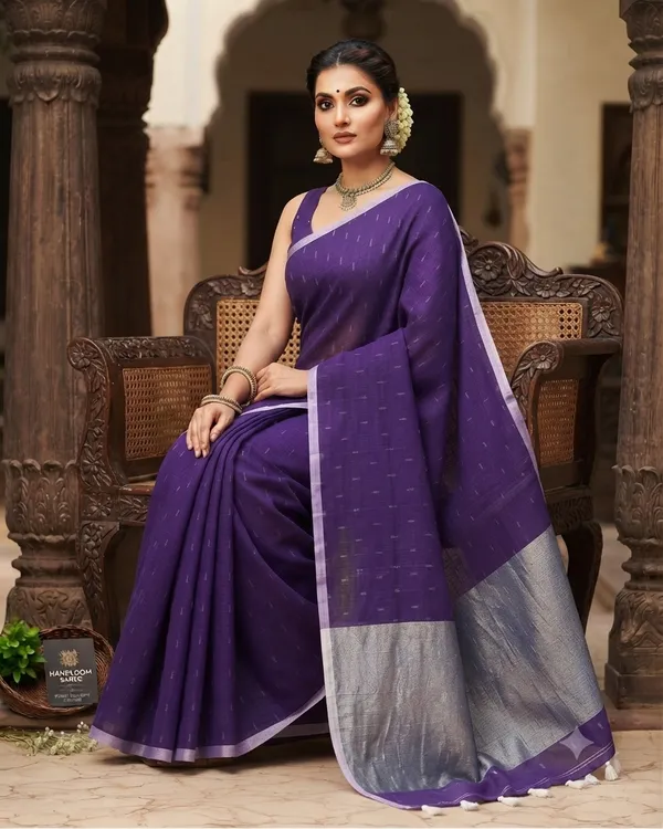 Linen_Jharna_Work_Saree_With_Blouse_Piece