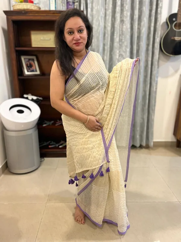 Mul_Cotton_Saree_With_Blouse_Piece