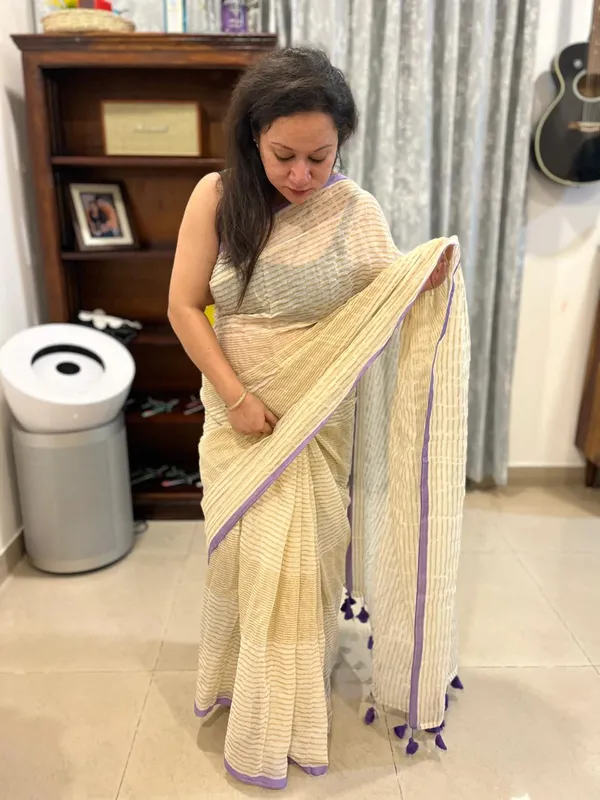 Mul_Cotton_Saree_With_Blouse_Piece