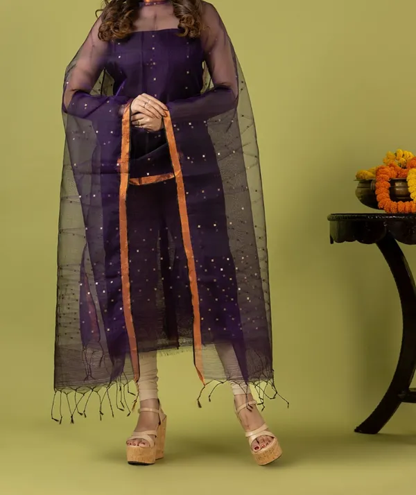 Exclusive_Cotton_Kurti_And_Muslin_Dupatta_Set