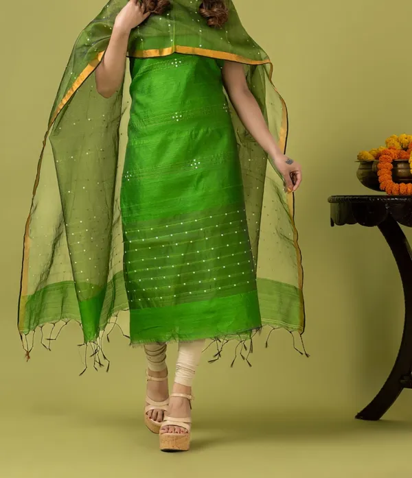 Exclusive_Cotton_Kurti_And_Muslin_Dupatta_Set