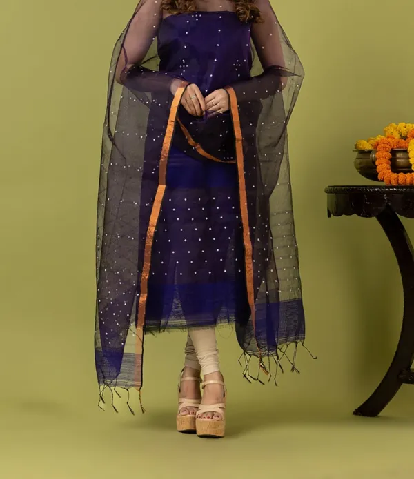 Exclusive_Cotton_Kurti_And_Muslin_Dupatta_Set