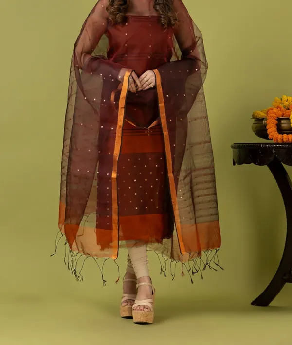 Exclusive_Cotton_Kurti_And_Muslin_Dupatta_Set