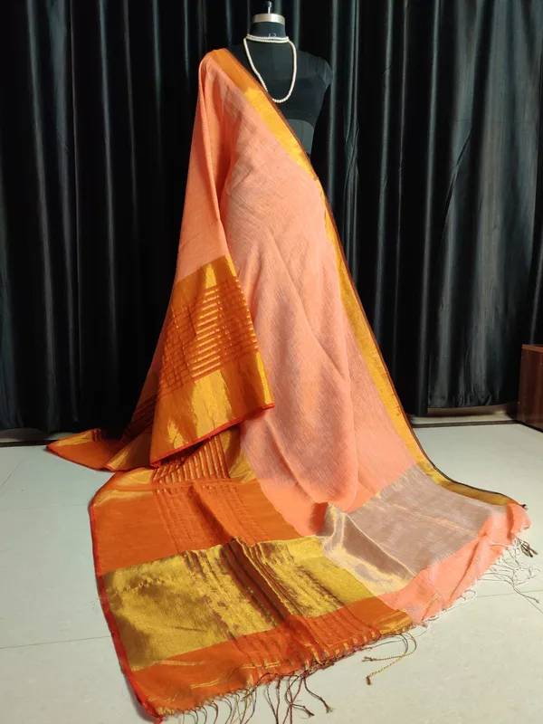 Linen_Saree_With_Copper_Zari_Border_And_Blouse_Piece