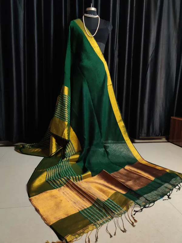 Linen_Saree_With_Copper_Zari_Border_And_Blouse_Piece