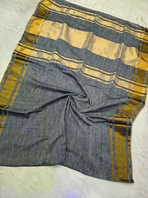 Onam_Special_Cotton_Linen_Saree_With_Blouse_Piece