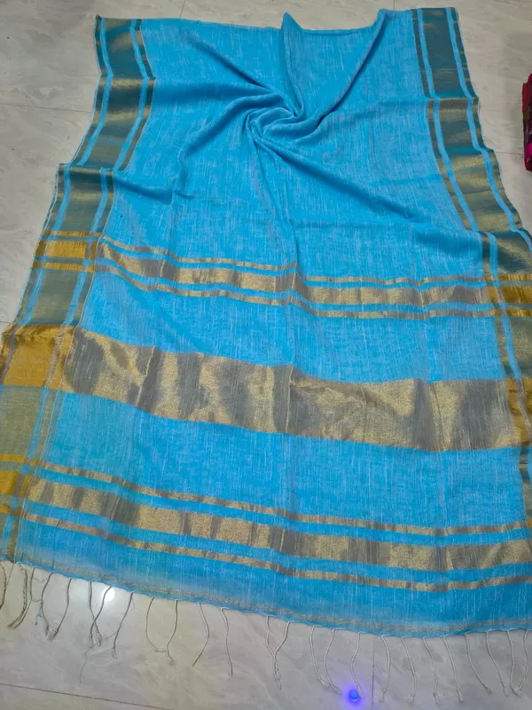 Onam_Special_Cotton_Linen_Saree_With_Blouse_Piece