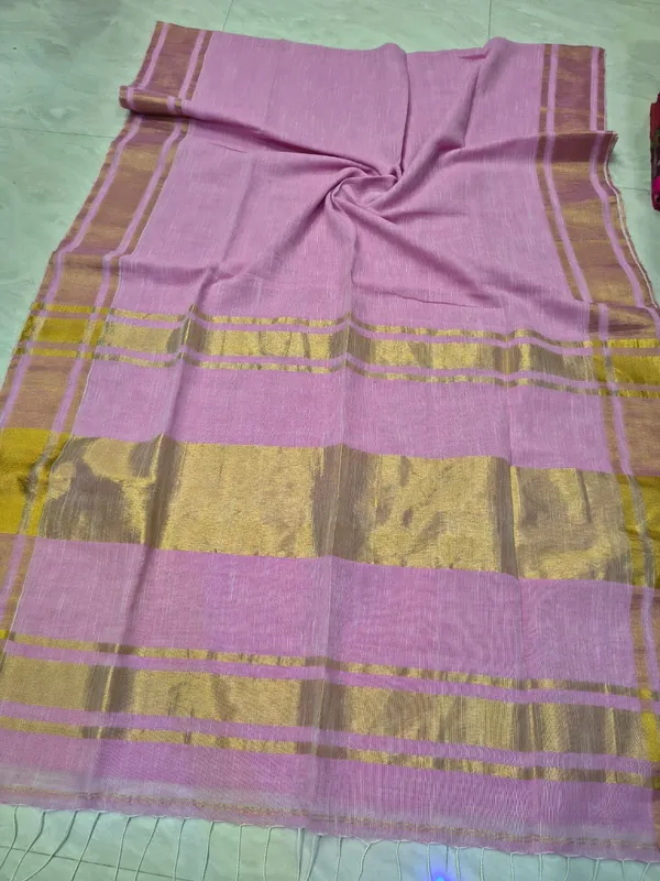 Onam_Special_Cotton_Linen_Saree_With_Blouse_Piece