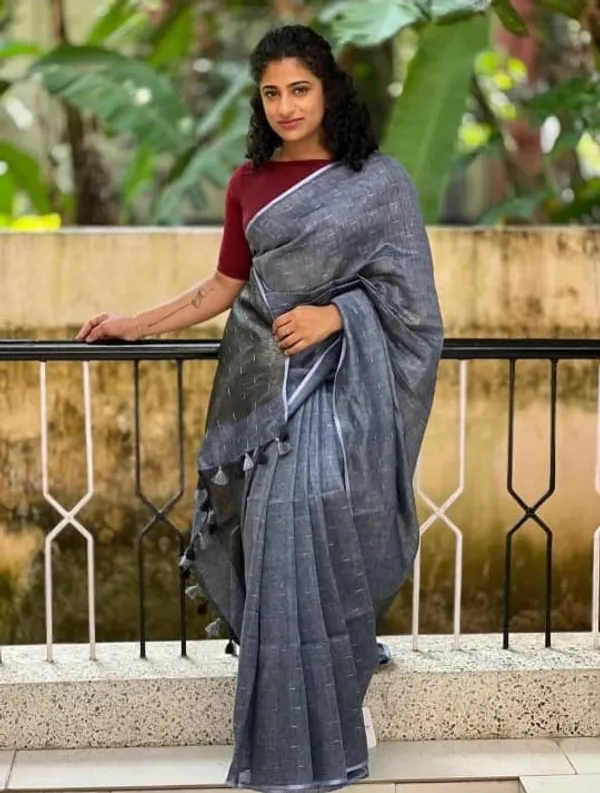Linen_Jharna_Work_Saree_With_Blouse_Piece