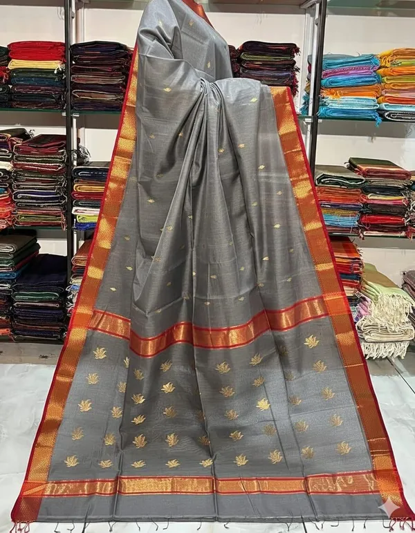 New_Digine_Maheshwari_Cotton_Silk_Saree_With_Blouse_Piece