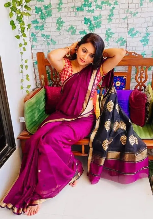 Maheshwari_Cotton_Silk_Saree_With_Blouse_Piece_Cotton_Silk_Fabric