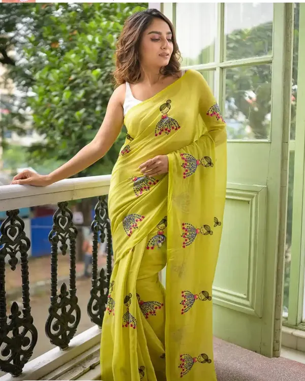 Mull_Cotton_Doll_Embroidery_Saree_Without_Blouse_Piece_Quality_Premium_Thin