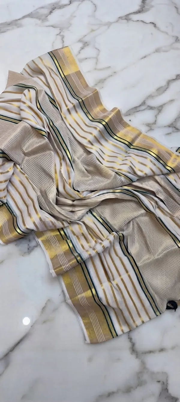 Mull_Cotton_Saree_Without_Blouse_Piece_Quality_Premium_Thin