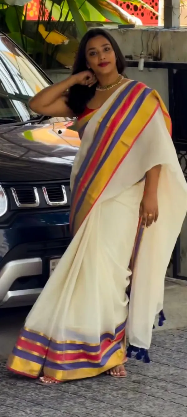Mull_Cotton_Saree_Without_Blouse_Piece