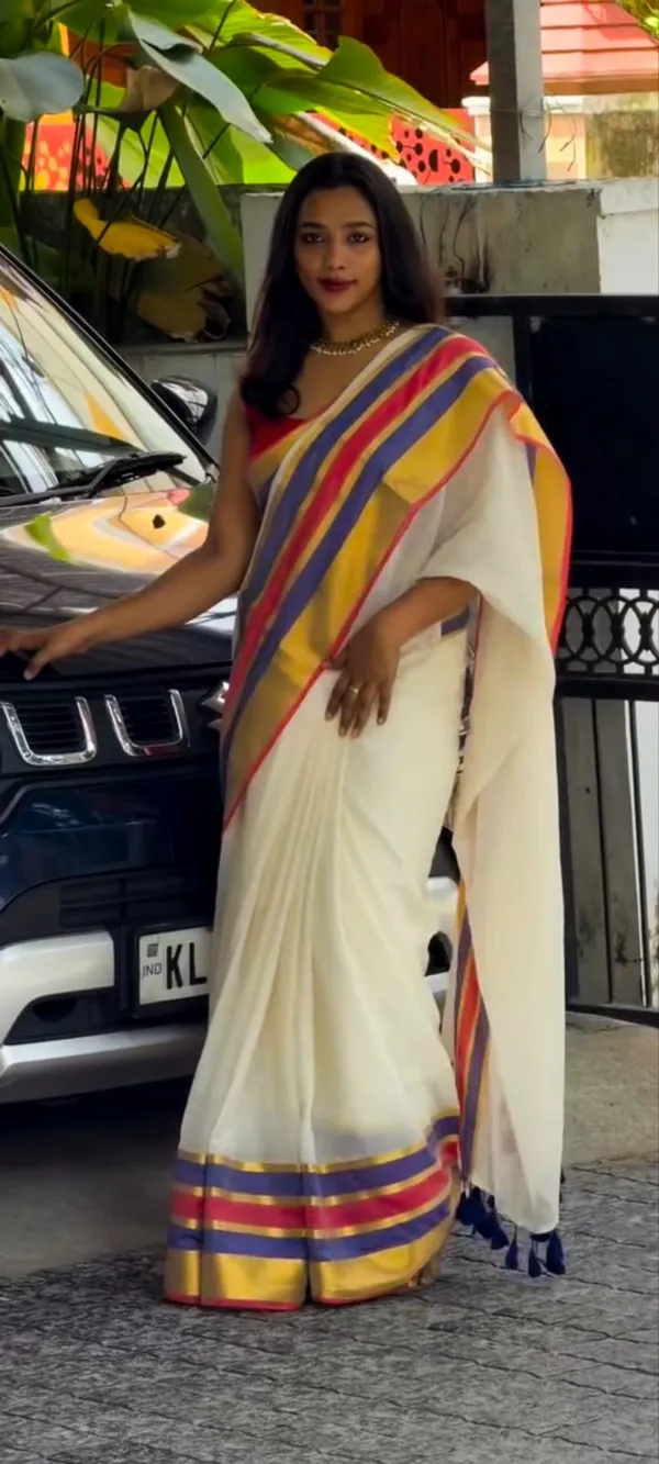 Mull_Cotton_Saree_Without_Blouse_Piece