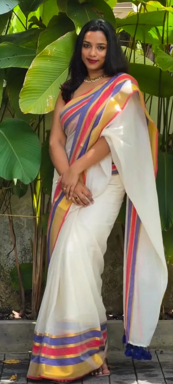 Mull_Cotton_Saree_Without_Blouse_Piece